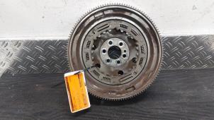 Gebruikte Vliegwiel Volkswagen Polo VI (AW1) 1.5 TSI 16V Prijs € 78,75 Margeregeling aangeboden door Autodemontagebedrijf van Boxtel