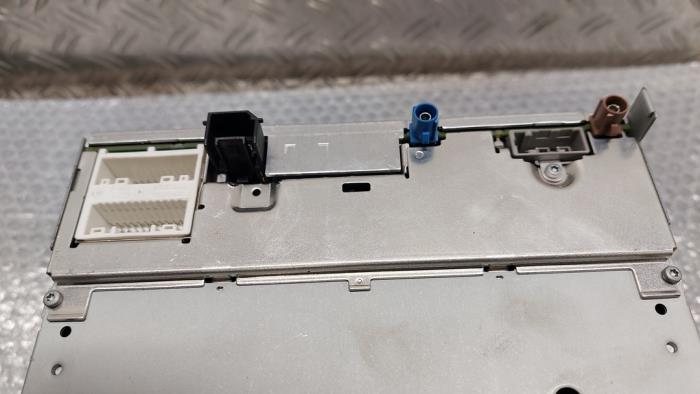 Navigatie Systeem van een Nissan Qashqai (J11) 1.2 DIG-T 16V 2016