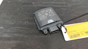 Gebruikte Dode hoek sensor Ford Mondeo V Wagon 2.0 Hybrid 16V Prijs € 105,00 Margeregeling aangeboden door Autodemontagebedrijf van Boxtel