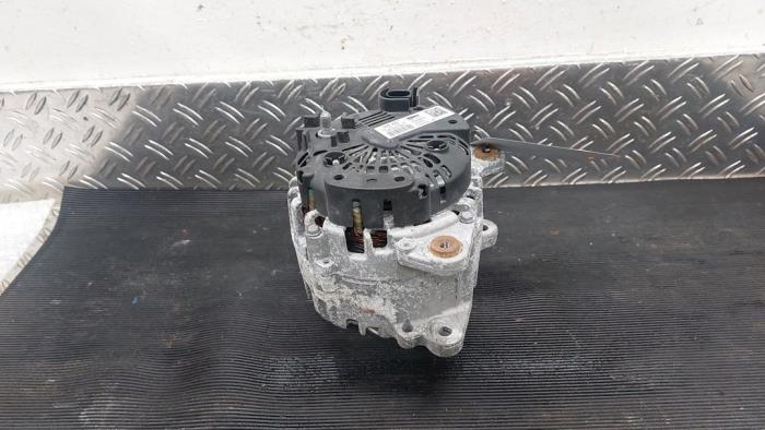 Gebruikte Alternator Volkswagen T-Cross 1.0 TSI 115 12V Prijs € 21,00 Margeregeling aangeboden door Autodemontagebedrijf van Boxtel