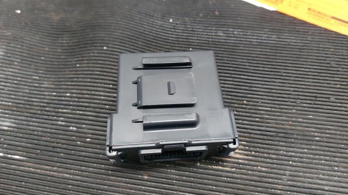 Gebruikte Module (diversen) Renault Megane IV (RFBB) 1.5 Energy dCi 115 Prijs € 21,00 Margeregeling aangeboden door Autodemontagebedrijf van Boxtel