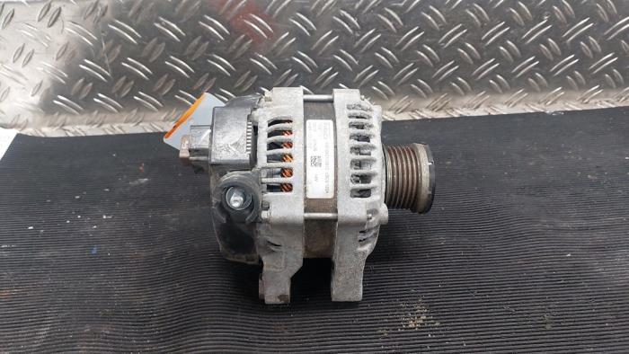 Gebruikte Dynamo Ford Fiesta 7 1.0 EcoBoost 12V 100 Prijs € 10,50 Margeregeling aangeboden door Autodemontagebedrijf van Boxtel