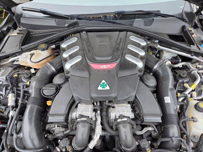 Gebruikte Motor Alfa Romeo Giulia (952) 2.9 Bi-Turbo V6 24V Quadrifoglio Verde Prijs € 5.250,00 Margeregeling aangeboden door Autodemontagebedrijf van Boxtel