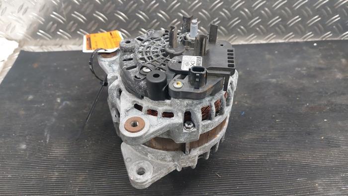 Gebruikte Dynamo Renault Megane IV (RFBB) 1.5 Energy dCi 110 Prijs € 26,25 Margeregeling aangeboden door Autodemontagebedrijf van Boxtel