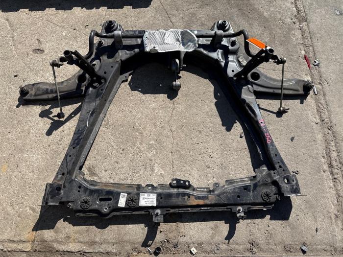 Gebruikte Subframe Dacia Jogger 1.0 TCe 110 12V Prijs € 262,50 Margeregeling aangeboden door Autodemontagebedrijf van Boxtel