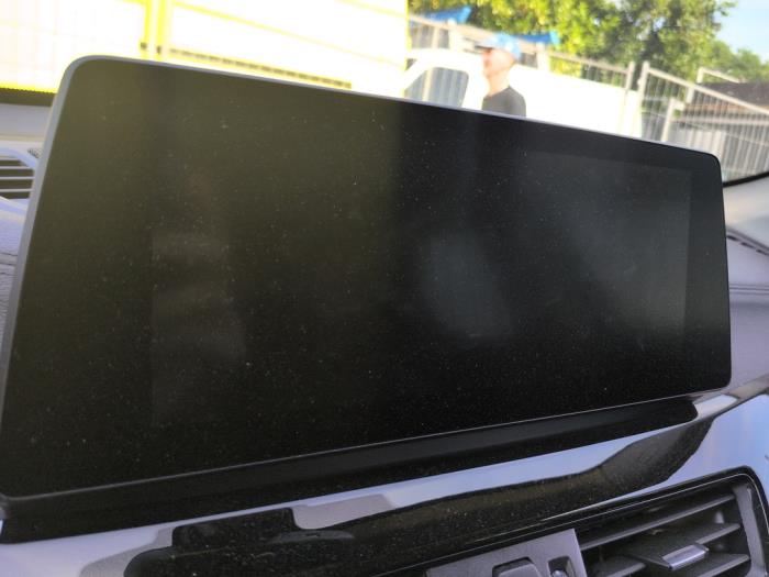 Gebruikte Display Interieur BMW X1 (F48) xDrive 25e 1.5 12V TwinPower Turbo Prijs € 1.050,00 Margeregeling aangeboden door Autodemontagebedrijf van Boxtel
