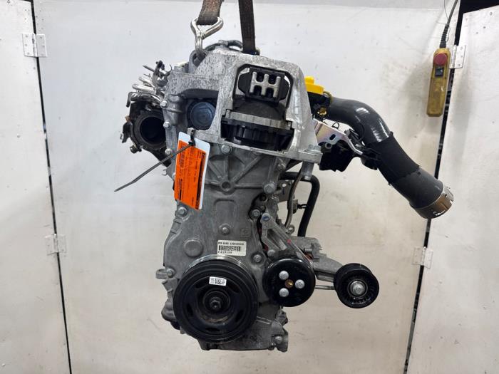 Gebruikte Motor Renault Austral 1.3 Mild Hybrid 160 Prijs € 2.940,00 Margeregeling aangeboden door Autodemontagebedrijf van Boxtel
