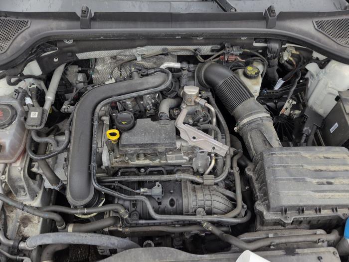 Gebruikte Motor Skoda Octavia Combi (NXAC) 1.5 TSI e-TEC 16V Prijs € 1.050,00 Margeregeling aangeboden door Autodemontagebedrijf van Boxtel