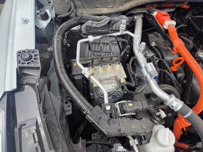 Gebruikte ABS Pomp Honda HR-V (RV) 1.5 e:HEV Prijs € 262,50 Margeregeling aangeboden door Autodemontagebedrijf van Boxtel