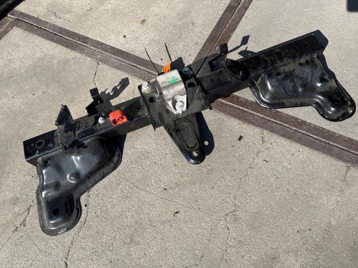Gebruikte Subframe Renault Master IV 2.0 Blue dCi 170 Prijs € 315,00 Margeregeling aangeboden door Autodemontagebedrijf van Boxtel