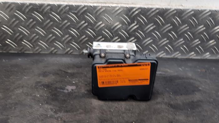 Gebruikte ABS Pomp Dacia Spring 45 Prijs € 136,50 Margeregeling aangeboden door Autodemontagebedrijf van Boxtel