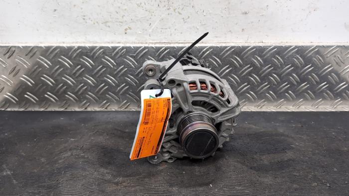 Gebruikte Dynamo Volkswagen Polo VI (AW1) 1.0 TSI 12V Prijs € 26,25 Margeregeling aangeboden door Autodemontagebedrijf van Boxtel
