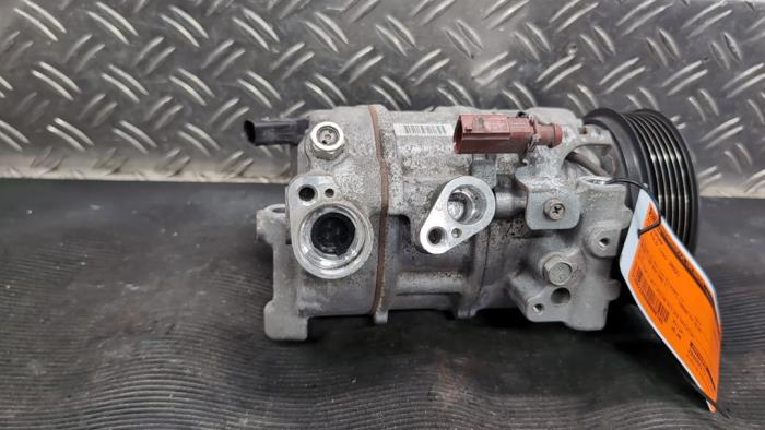 Gebruikte Aircopomp Volkswagen Polo VI (AW1) 1.0 TSI 12V Prijs € 26,25 Margeregeling aangeboden door Autodemontagebedrijf van Boxtel