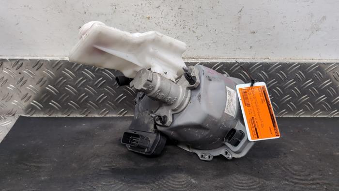 Rembol Volvo XC40 (XZ), 2017 1.5 T4 Plug-in Hybrid 12V, SUV, Elektrisch Benzine, 1.477cc, 155kW (211pk), FWD, B3154T10, 2020-06, XZBW (Gebruikt)