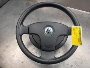 Gebruikte Stuurwiel Volkswagen Fox (5Z) 1.4 16V Prijs € 25,00 Margeregeling aangeboden door Akkie Stomphorst Autodemontage