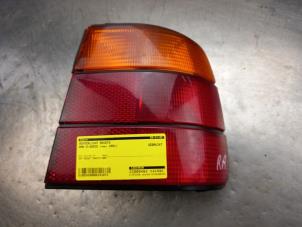 Gebruikte Achterlicht rechts BMW 5 serie (E34) 520i 24V Prijs € 25,00 Margeregeling aangeboden door Akkie Stomphorst Autodemontage