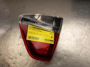 Gebruikte Achterlicht rechts BMW 3 serie (E90) 318i 16V Prijs € 35,00 Margeregeling aangeboden door Akkie Stomphorst Autodemontage