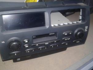 Gebruikte Radio/Cassette MG ZT-T 2.5 V6 24V 190 Prijs op aanvraag aangeboden door Akkie Stomphorst Autodemontage