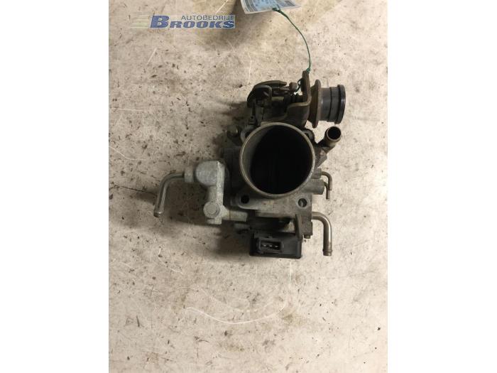 Gebruikte Gasklephuis Daihatsu Gran Move 1.5 16V Prijs € 25,00 Margeregeling aangeboden door Autobedrijf Brooks