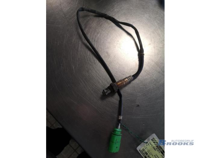 Gebruikte Lambda Sonde Audi A4 Avant (B6) 2.4 V6 30V Prijs € 15,00 Margeregeling aangeboden door Autobedrijf Brooks