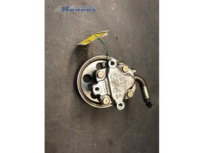 Gebruikte Servopomp Audi A4 (B6) 1.8 T 20V Prijs € 24,00 Margeregeling aangeboden door Autobedrijf Brooks