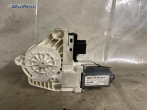 Gebruikte Motor electrisch raam Audi A6 Avant (C6) 2.7 TDI V6 24V Prijs € 24,00 Margeregeling aangeboden door Autobedrijf Brooks