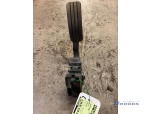 Gebruikte Gaspedaal Dacia Dokker Express (8S) 1.5 dCi 75 Prijs € 40,00 Margeregeling aangeboden door Autobedrijf Brooks