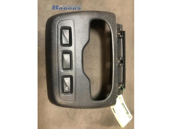 Gebruikte Dashboard deel Dacia Dokker Express (8S) 1.5 dCi 75 Prijs € 24,00 Margeregeling aangeboden door Autobedrijf Brooks