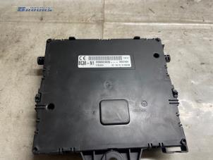 Computer Body Control van een Renault Kangoo Express (FW) 1.5 dCi 105 FAP 2008