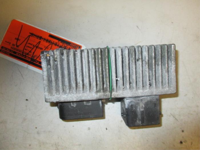 Gebruikte Koeling Module Mercedes Citan (415.6) 1.5 109 CDI Prijs € 20,00 Margeregeling aangeboden door Autobedrijf Brooks