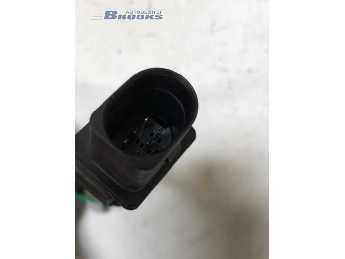 Lambda Sonde van een Opel Corsa D 1.3 CDTi 16V ecoFLEX 2011