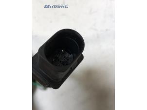 Lambda Sonde van een Opel Corsa D 1.3 CDTi 16V ecoFLEX 2011