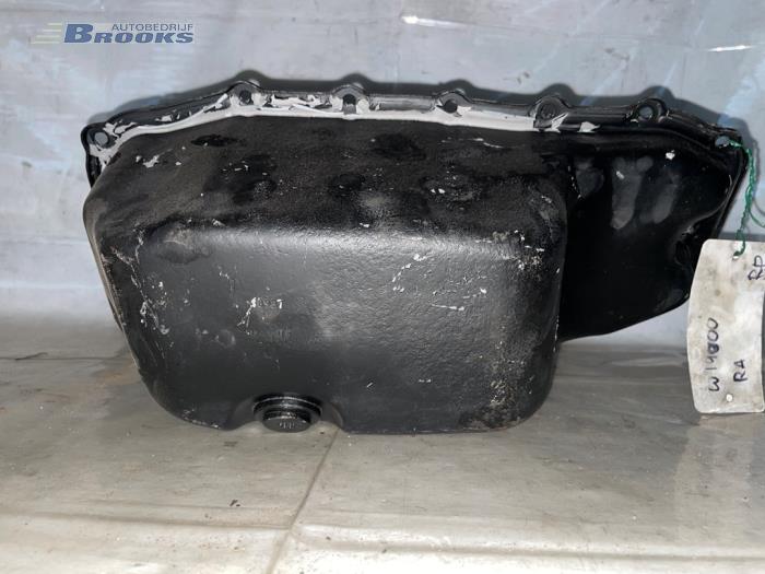 Carterpan van een Opel Corsa D 1.3 CDTi 16V ecoFLEX 2007