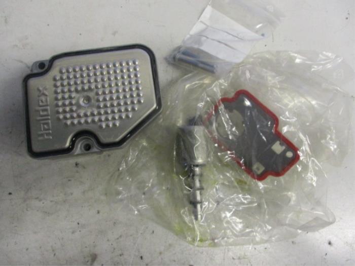 Gebruikte Computer Automatische Bak Volkswagen Transporter Prijs € 500,00 Margeregeling aangeboden door Autobedrijf Brooks