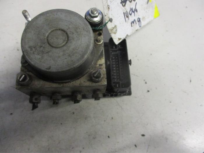 Gebruikte ABS Pomp Peugeot Bipper (AA) 1.3 HDI Prijs € 125,00 Margeregeling aangeboden door Autobedrijf Brooks