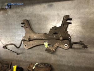Gebruikte Subframe Renault Kangoo Express (FW) 1.5 dCi 90 FAP Prijs € 50,00 Margeregeling aangeboden door Autobedrijf Brooks