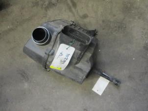 Gebruikte Luchtfilterhuis Seat Ibiza IV SC (6J1) 1.2 TSI Prijs € 25,00 Margeregeling aangeboden door Autobedrijf Brooks