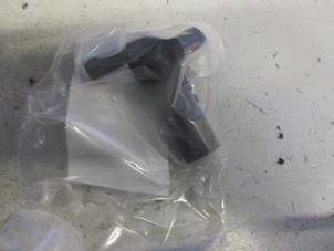 Gebruikte BDP Sensor Dacia Logan Express (FS) 1.6 Prijs € 20,00 Margeregeling aangeboden door Autobedrijf Brooks