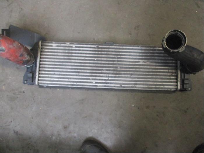 Gebruikte Intercooler Mercedes Sprinter 3,5t (906.63) 313 CDI 16V Prijs € 30,00 Margeregeling aangeboden door Autobedrijf Brooks