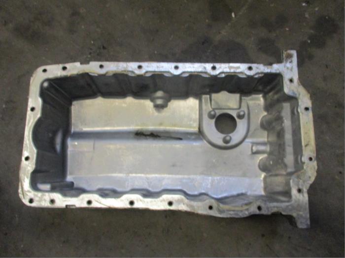 Gebruikte Carterpan Volkswagen Golf V (1K1) 1.9 TDI Prijs € 25,00 Margeregeling aangeboden door Autobedrijf Brooks