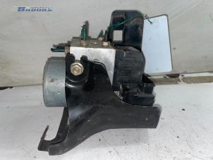 Gebruikte ABS Pomp Renault Scénic I (JA) 1.6 16V Prijs € 62,50 Margeregeling aangeboden door Autobedrijf Brooks