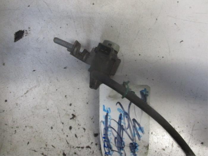 Gebruikte Druksensor Volkswagen LT Prijs € 20,00 Margeregeling aangeboden door Autobedrijf Brooks