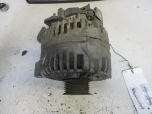 Gebruikte Dynamo Opel Zafira (F75) 2.0 DTI 16V Prijs € 30,00 Margeregeling aangeboden door Autobedrijf Brooks