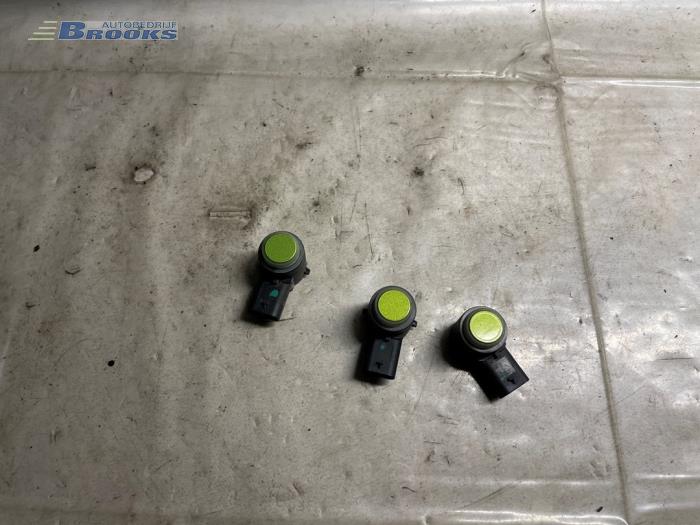 PDC Sensor van een Opel Karl 1.0 ecoFLEX 12V 2016