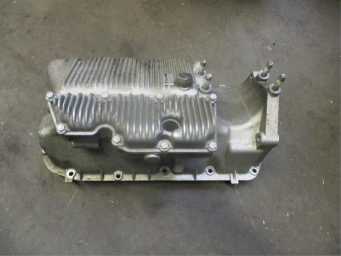 Gebruikte Carterpan Alfa Romeo 166 2.0 Twin Spark 16V Prijs € 50,00 Margeregeling aangeboden door Autobedrijf Brooks