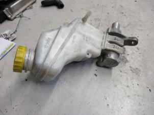 Gebruikte Hoofdremcilinder Alfa Romeo MiTo (955) 1.3 JTDm 16V Eco Prijs op aanvraag aangeboden door Autobedrijf Brooks