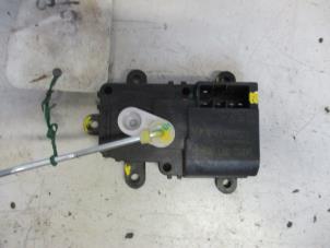 Gebruikte Kachelklep Motor Ssang Yong Rexton 2.7 Xdi RX270 XVT 16V Prijs op aanvraag aangeboden door Autobedrijf Brooks