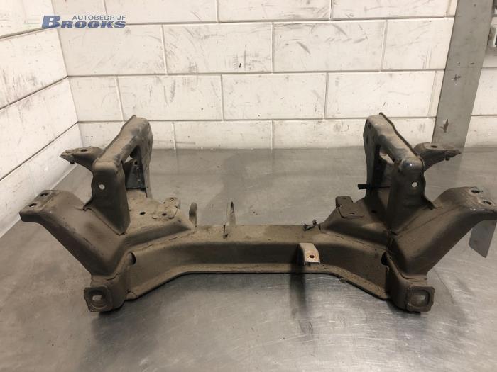 Gebruikte Subframe Volkswagen Transporter Prijs € 50,00 Margeregeling aangeboden door Autobedrijf Brooks