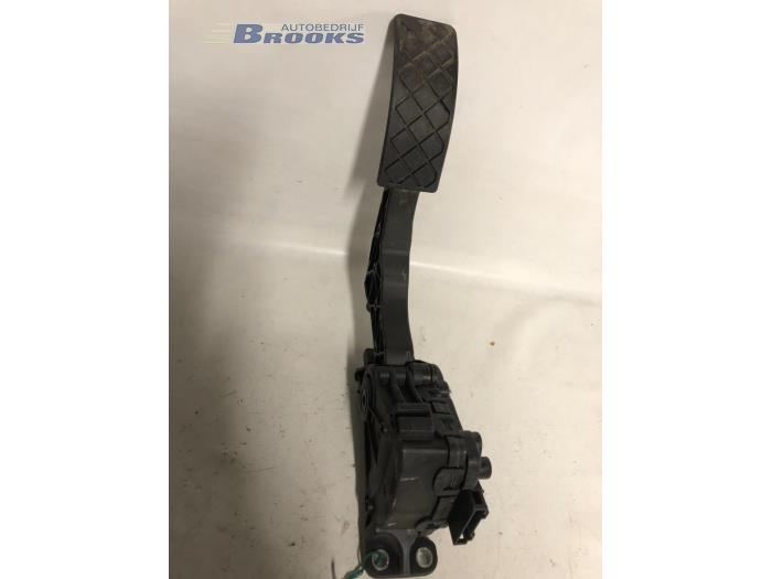 Gebruikte Sensor Gaspedaalpositie Volkswagen Fox (5Z) 1.2 Prijs € 15,00 Margeregeling aangeboden door Autobedrijf Brooks