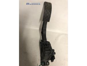 Gebruikte Gaspedaalpositie Sensor Volkswagen Fox (5Z) 1.2 Prijs € 15,00 Margeregeling aangeboden door Autobedrijf Brooks